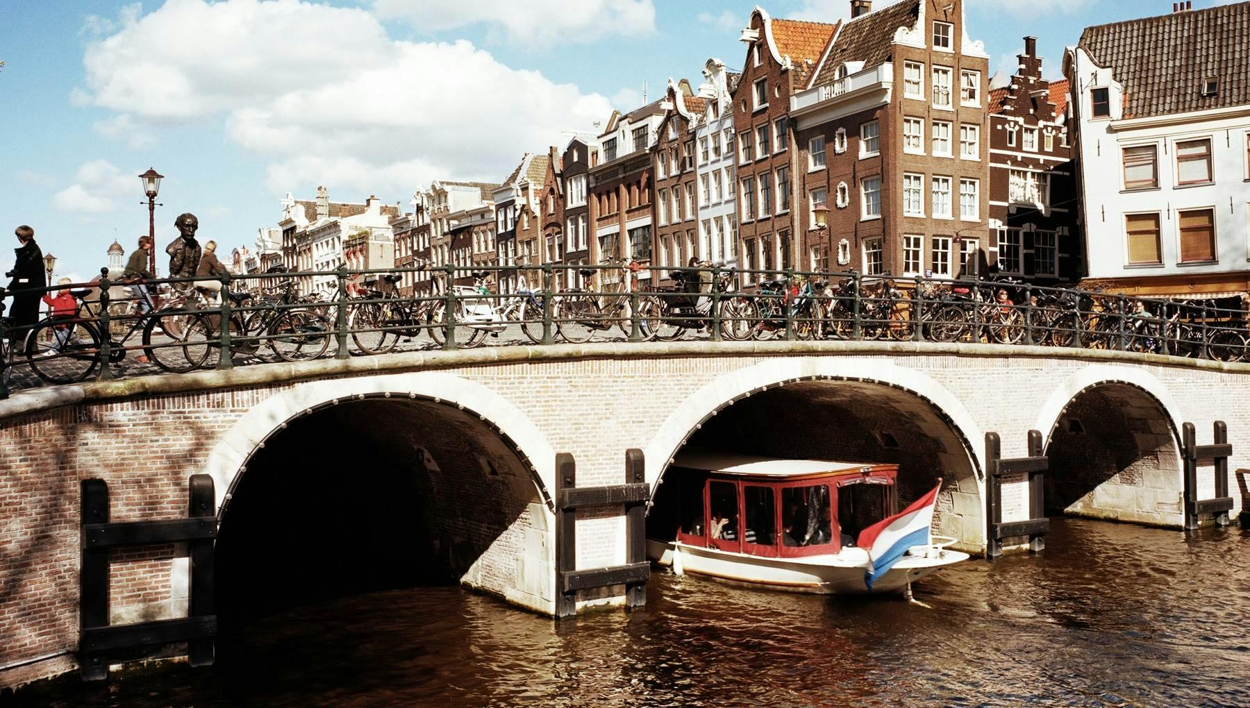 IN Amsterdam Partnership Programme benefits and requirements