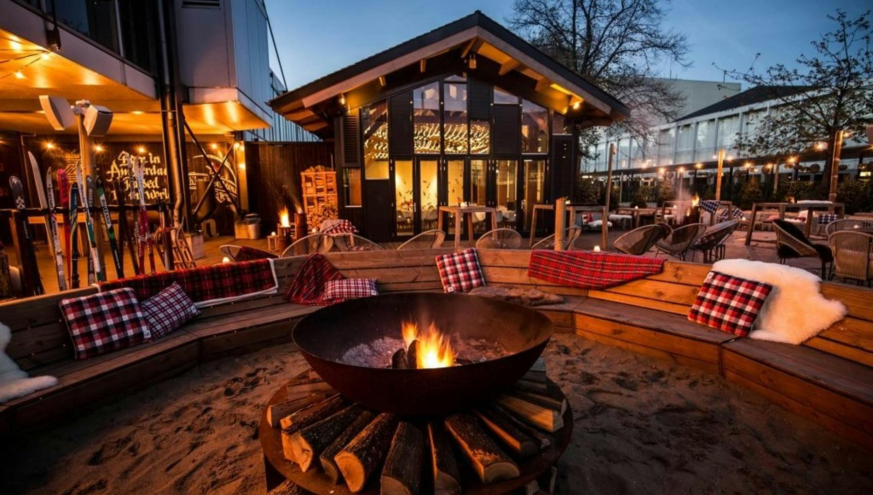 Cosy campfire terraces in Amsterdam