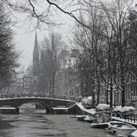 Leidsegracht In Snow & Ice-Edwin van Eis-Redactioneel