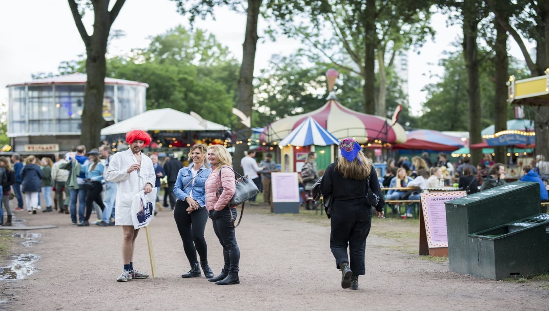 Theatre Festival De Parade