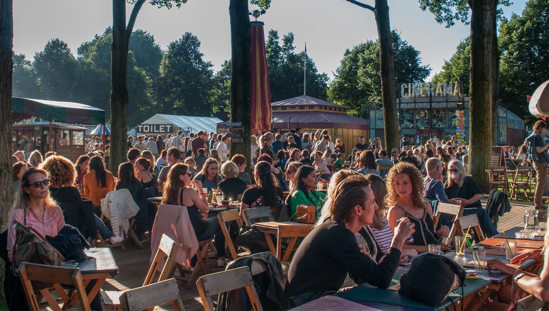 Theatre Festival De Parade