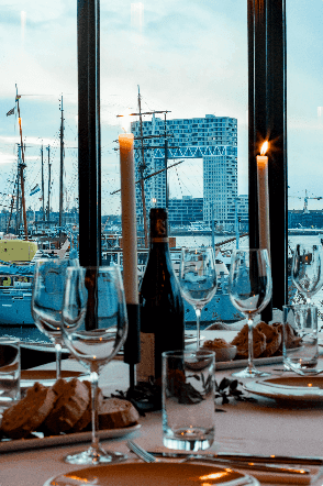 DE KERSTTAFEL BIJ VAN DE WERF