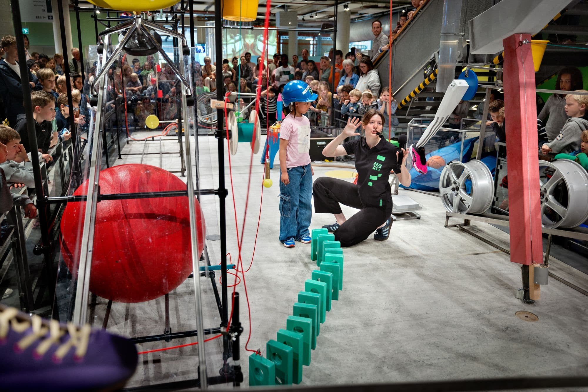 De Kettingreactie in NEMO