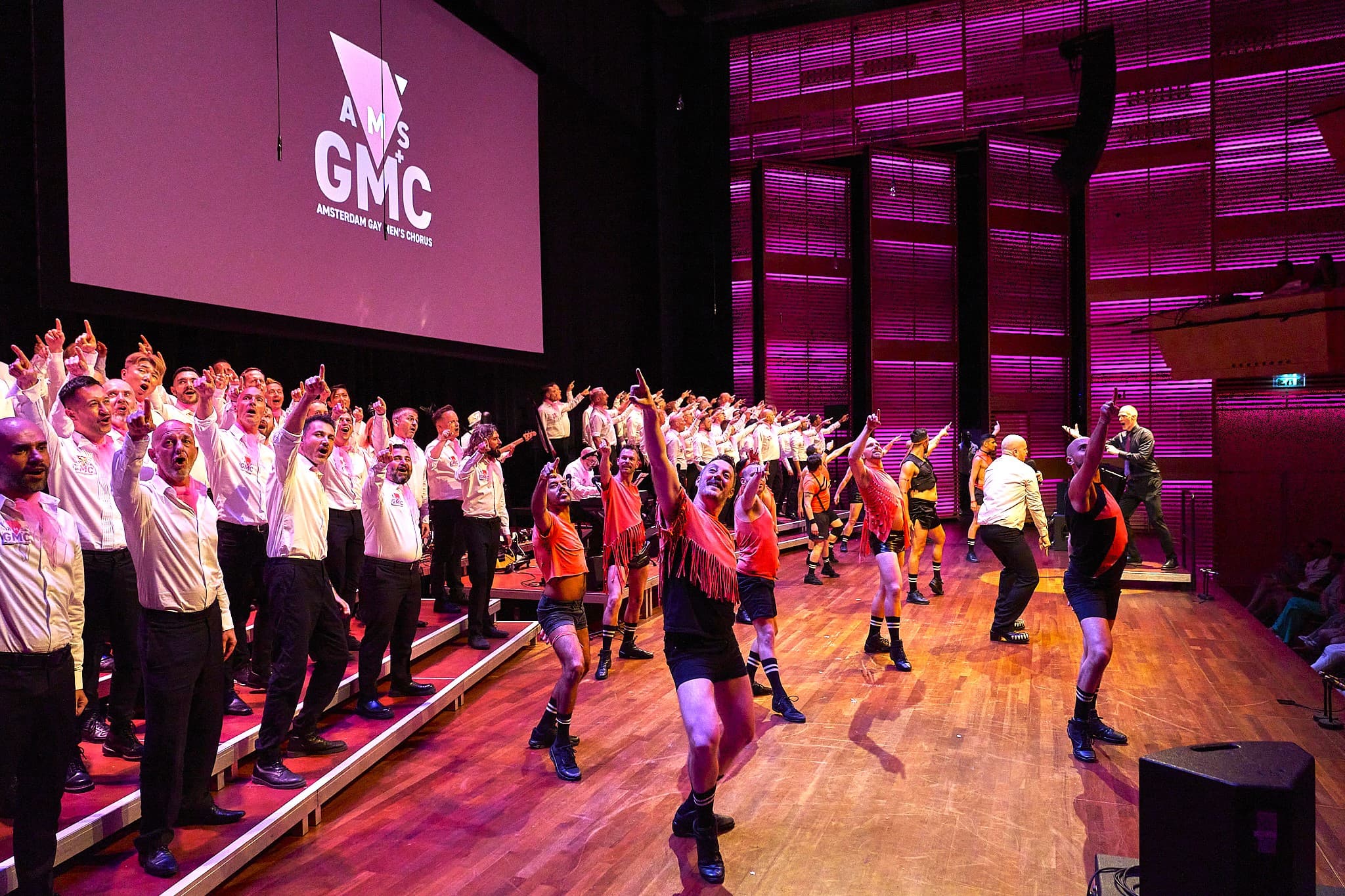 Zangers en Dansers van het AMSGMC