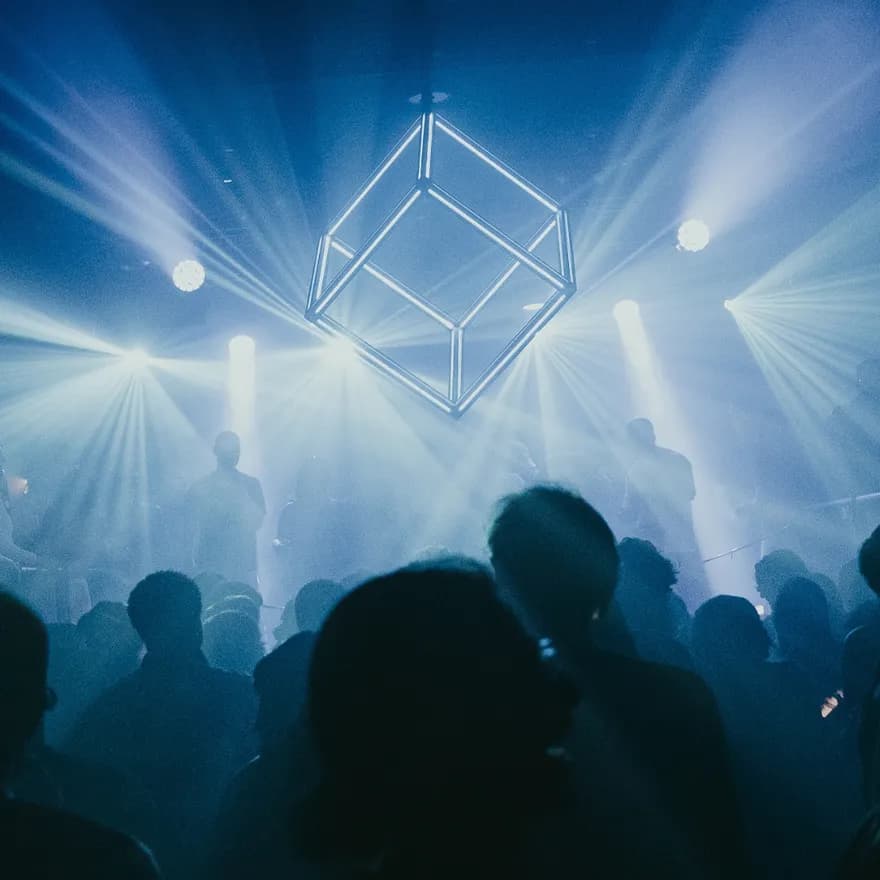 Parallel nightclub light artwork