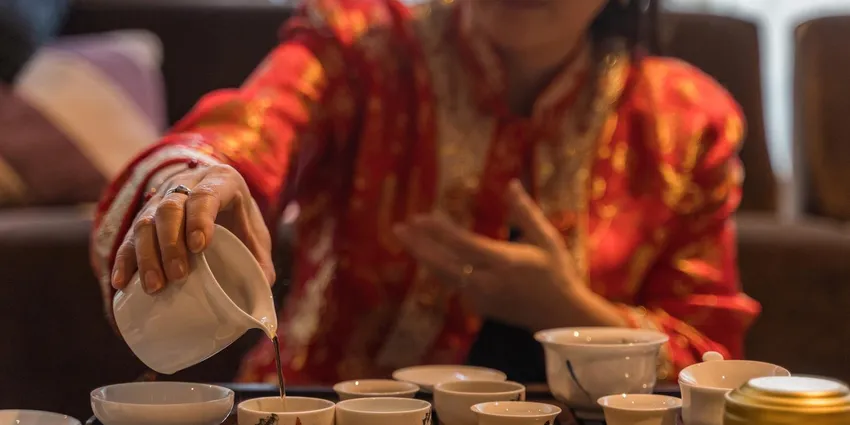 Lunar New Year festivities at the He Hua Tempel on Zeedijk.