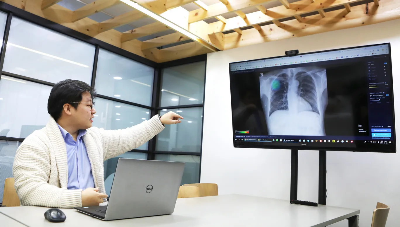 CEO of Lunit Brandon B. Suh, AI-assisted medical imaging