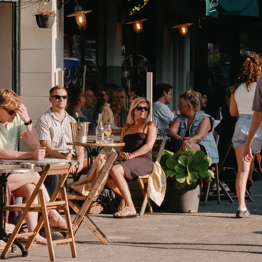 De Nada people sitting on the terrace