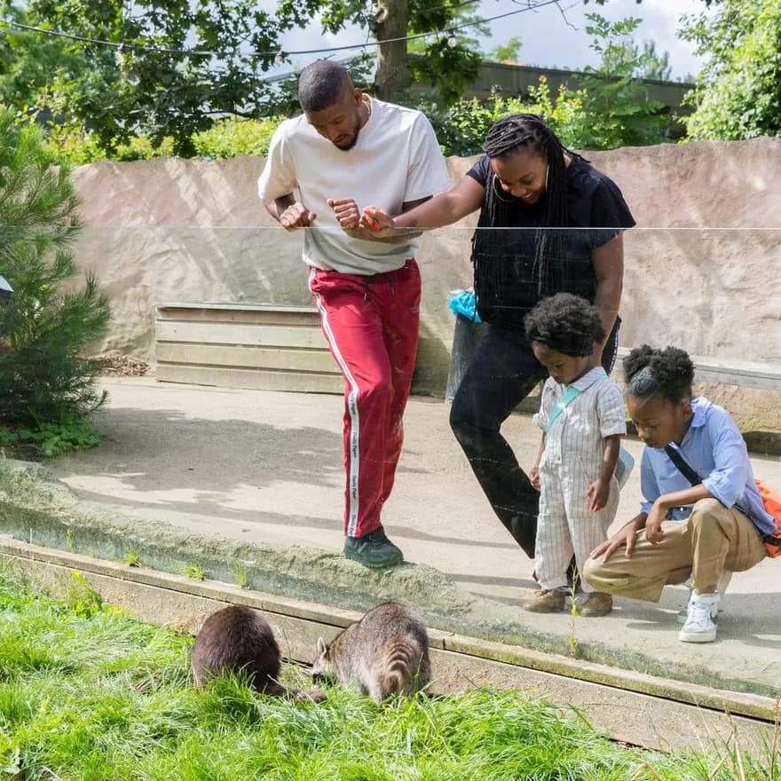Family exploring at Almere Jungle