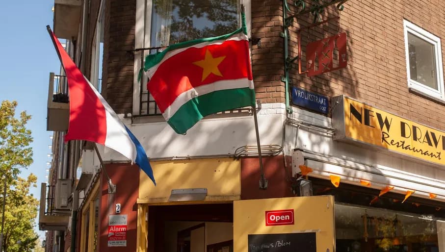 Exterior of New Draver roti shop Amsterdam