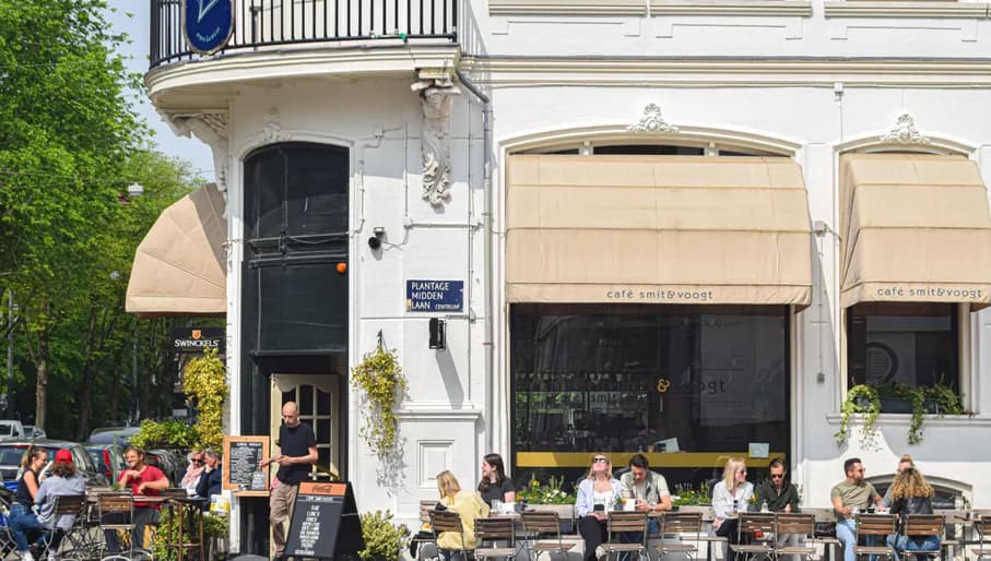 cafe smit & voogt on Plantage Middenlaan