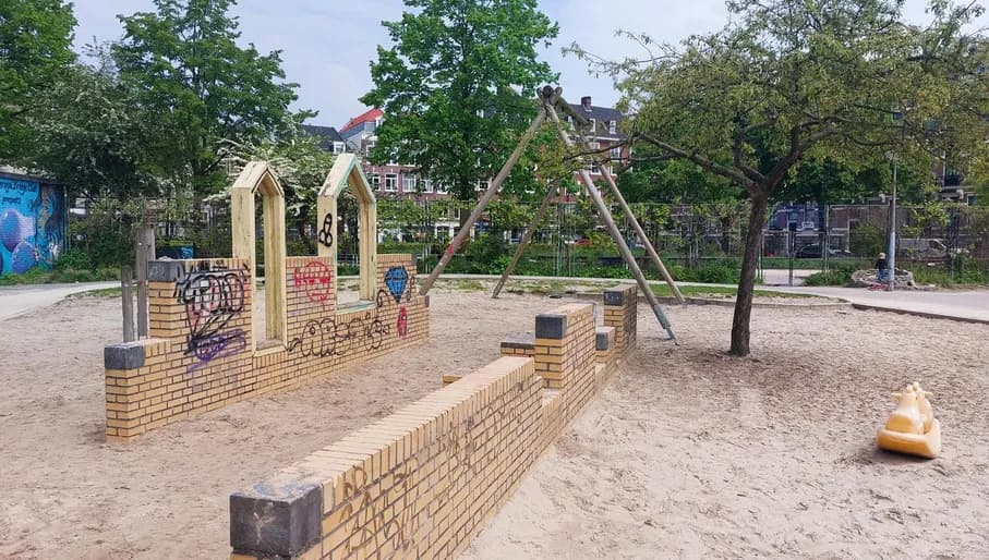 Speeltuin playground UJ Klaren