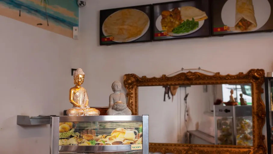 Interior of Gieta roti shop Amsterdam