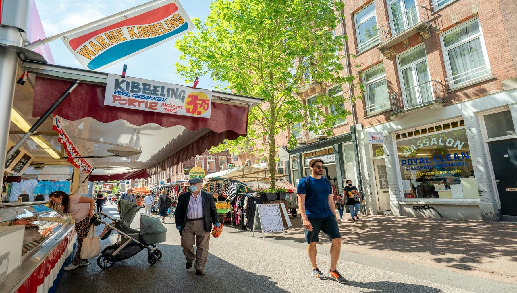 Ten Katemarkt street market herring haring stand kibbeling