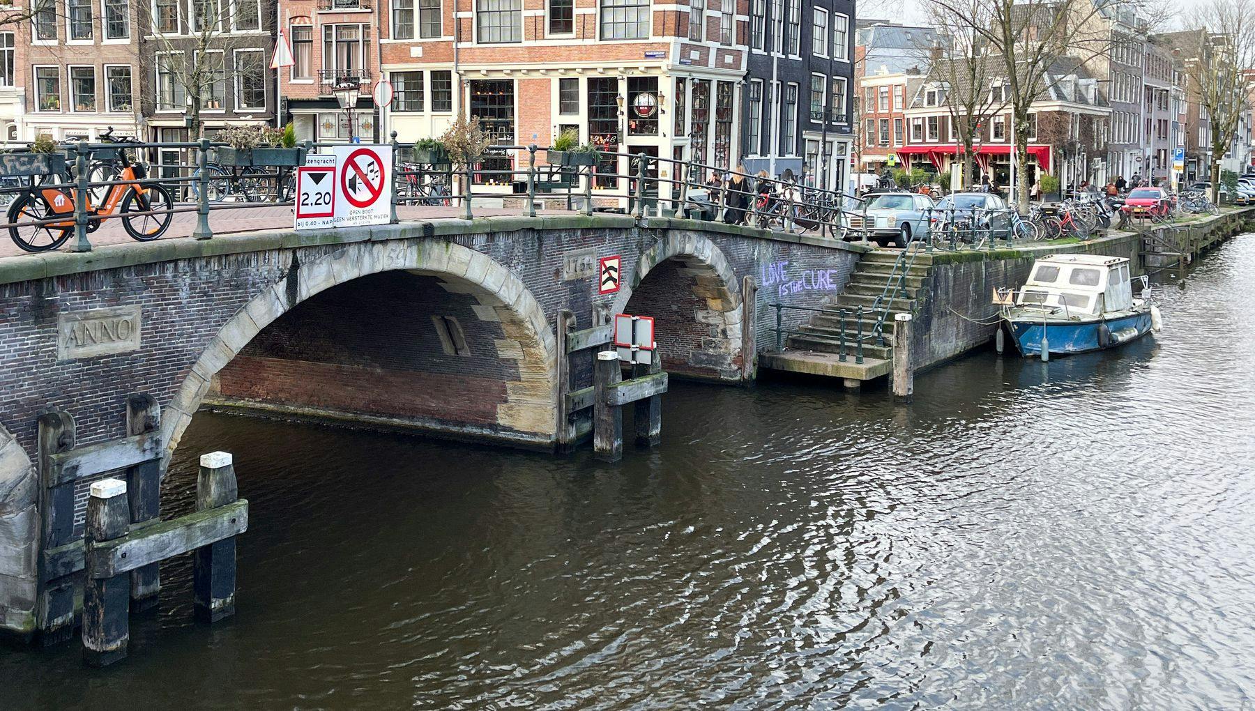 Foto van brug Prinsengracht door Sharon Hansma.
