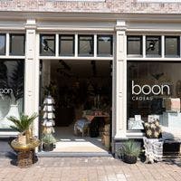 The entrance of Boon Cadeau in Weesp