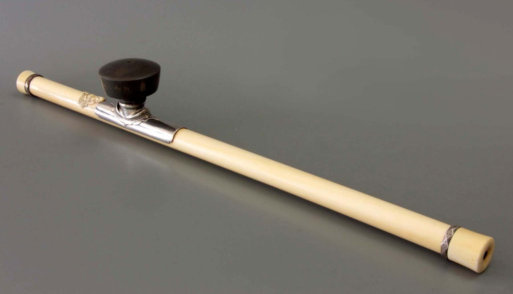 Chinese opiumpijp met ivoren buis