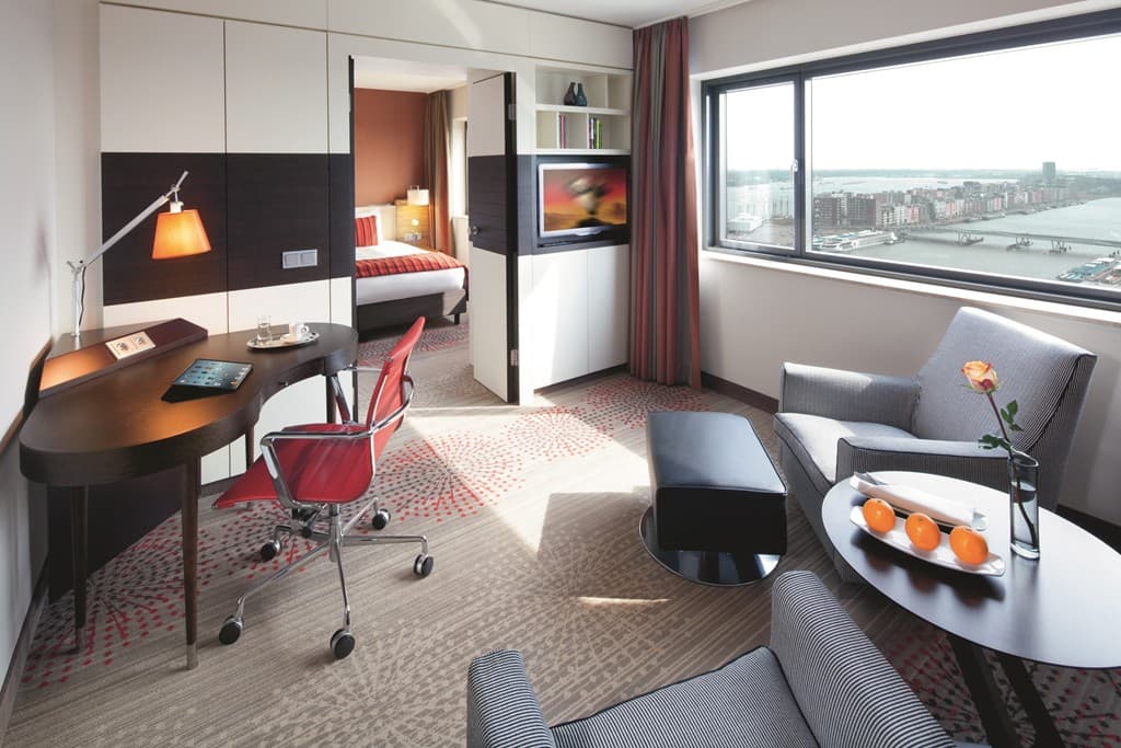 Mövenpick Hotel Amsterdam City Centre