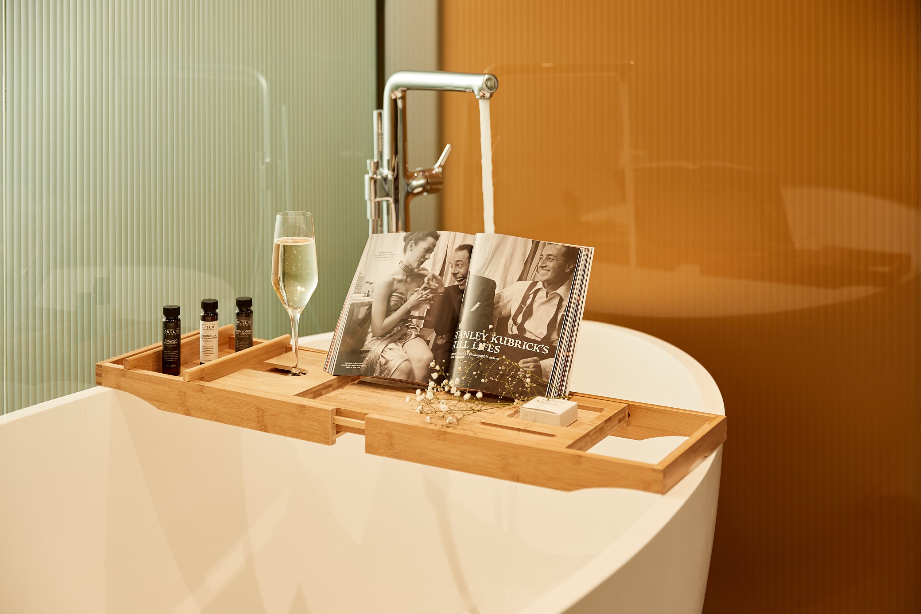 Junior Suite Bathroom