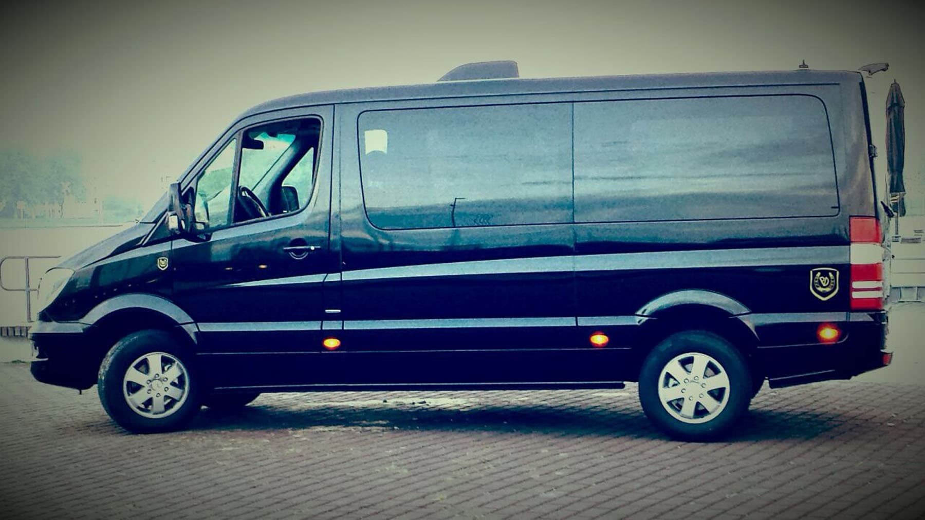 Van Delden Limousine Service