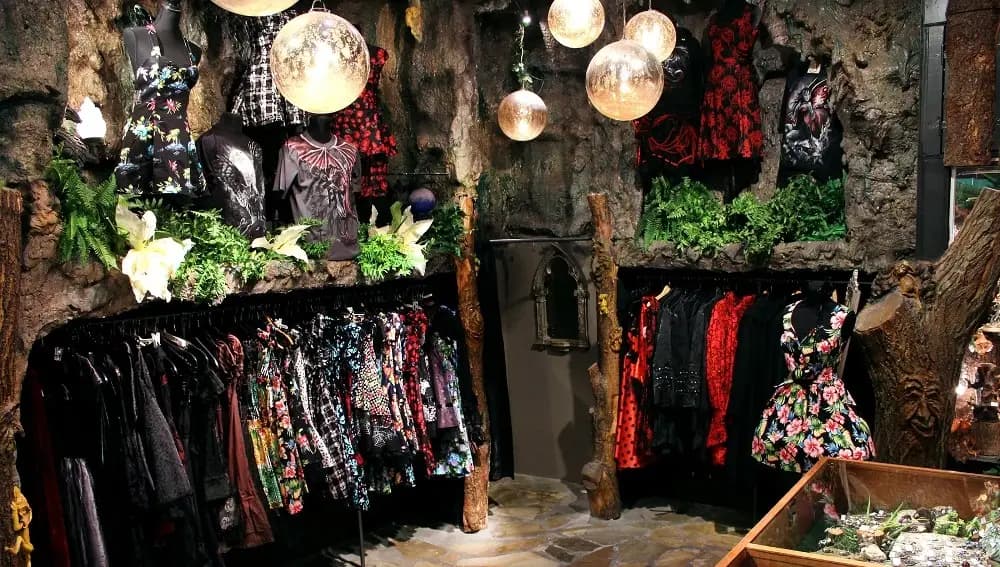 Fantasy Shop Chimera