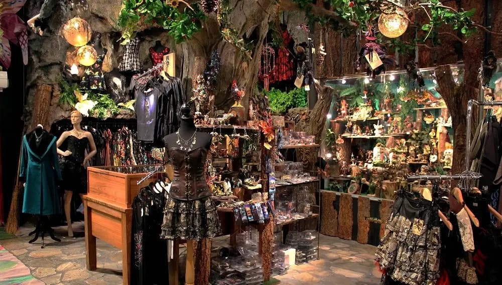 Fantasy Shop Chimera