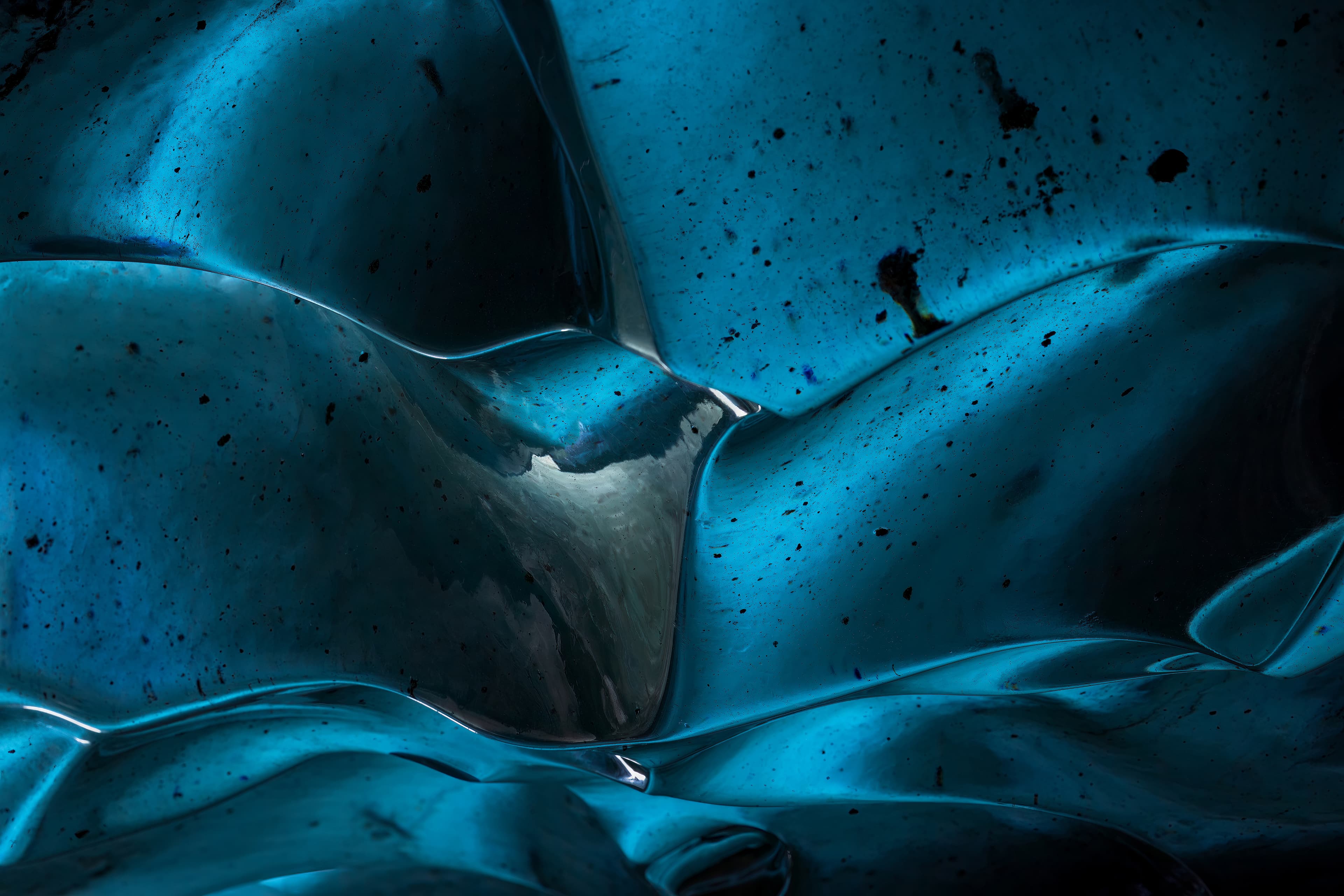 Teal dreams of Ice