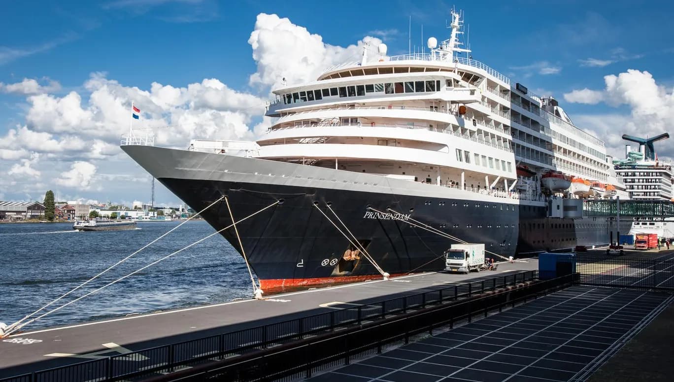 Cruiship docking at IJ Harbor
