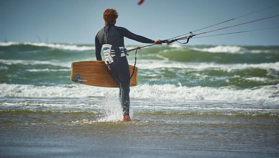 Wind-surfer at Wijk aan Zee