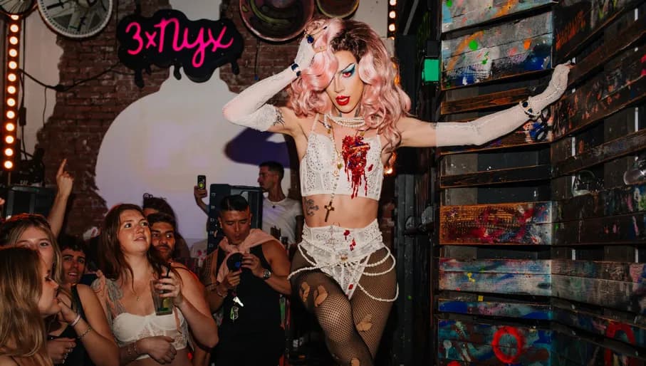 Club NYX drag queen