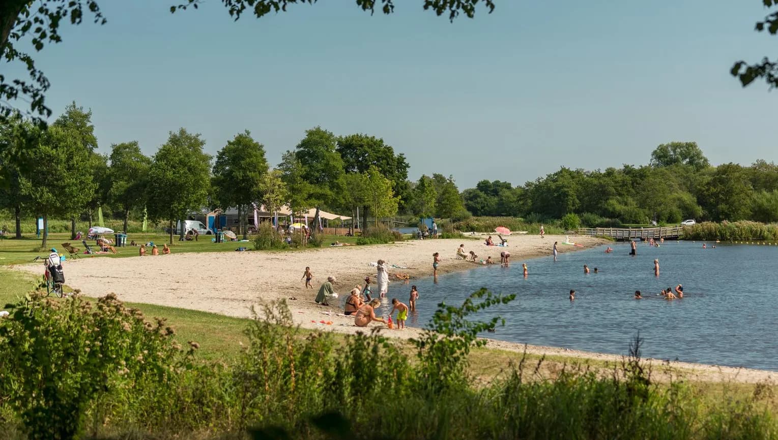 Het Twiske is a recreation and nature area and a typical Noord-Holland peat lake area in the Zaan region.