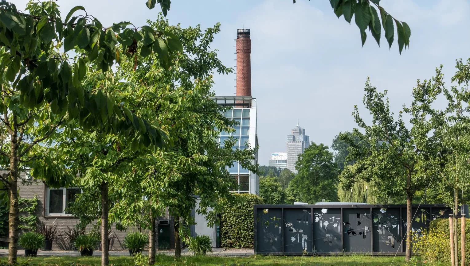 Restaurant de Kas greenhouse and gardens in Park Frankendael