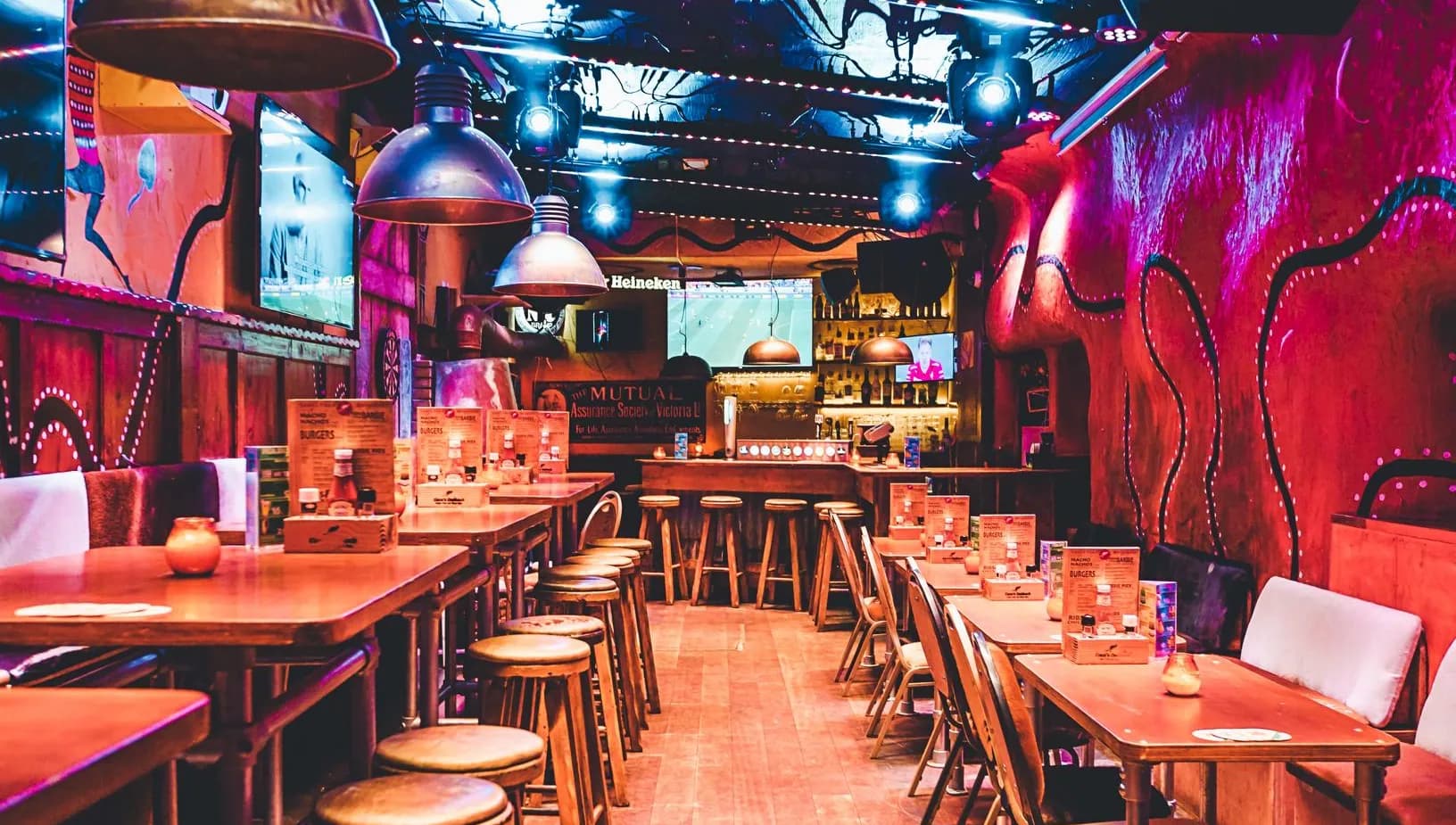 Bar Rembrandtplein Coco's Outback interior