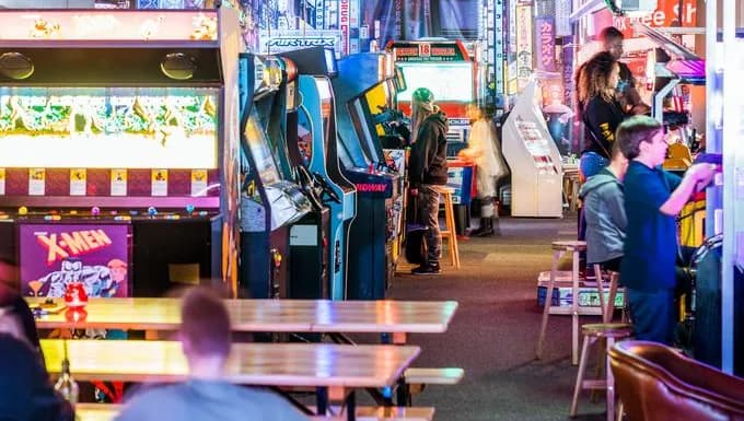 Gaming hall Blast galaxy in NDSM with kids playing arcade games