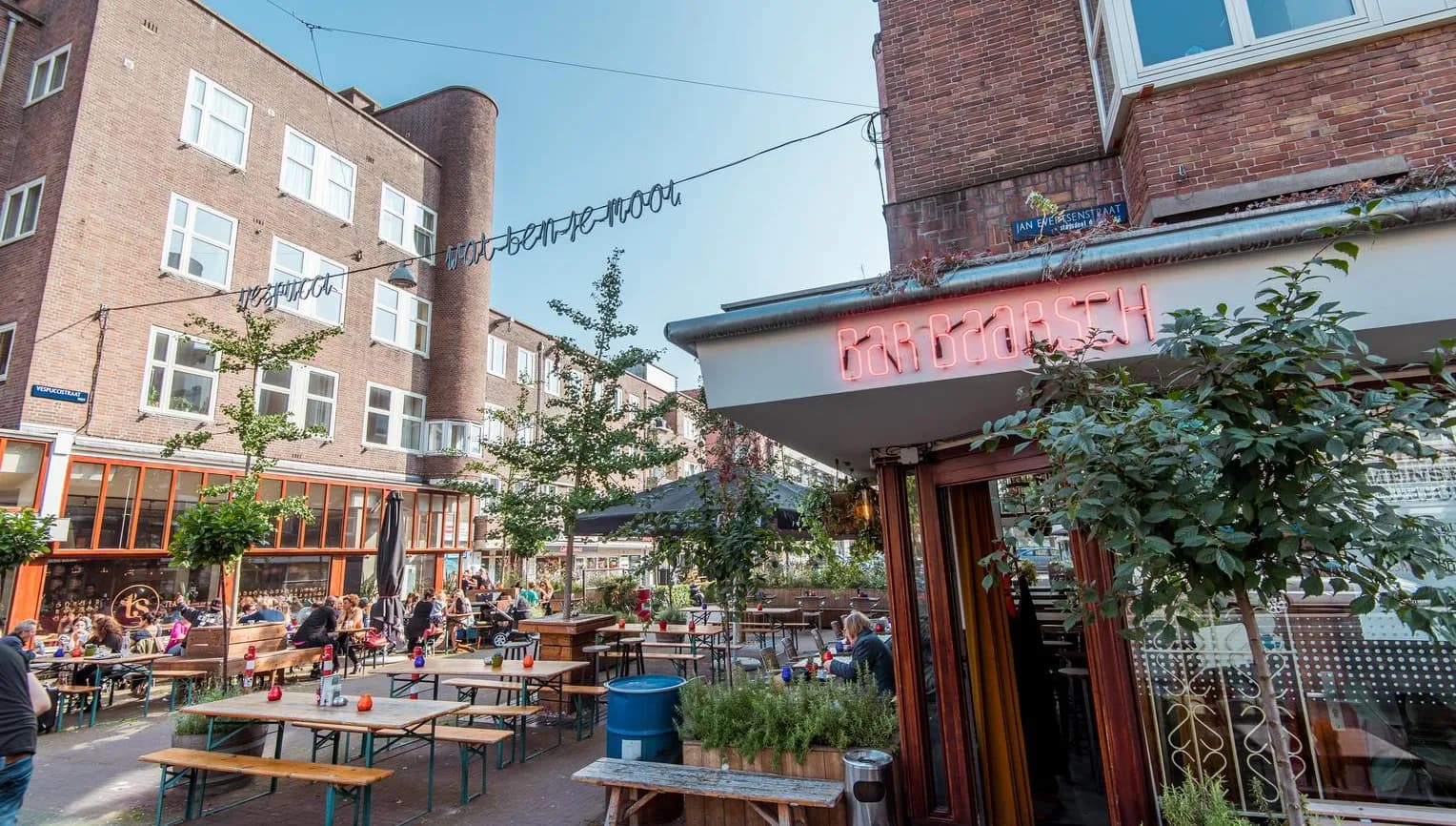 Bar Baarsch Terrace Jan Evertsenstraat