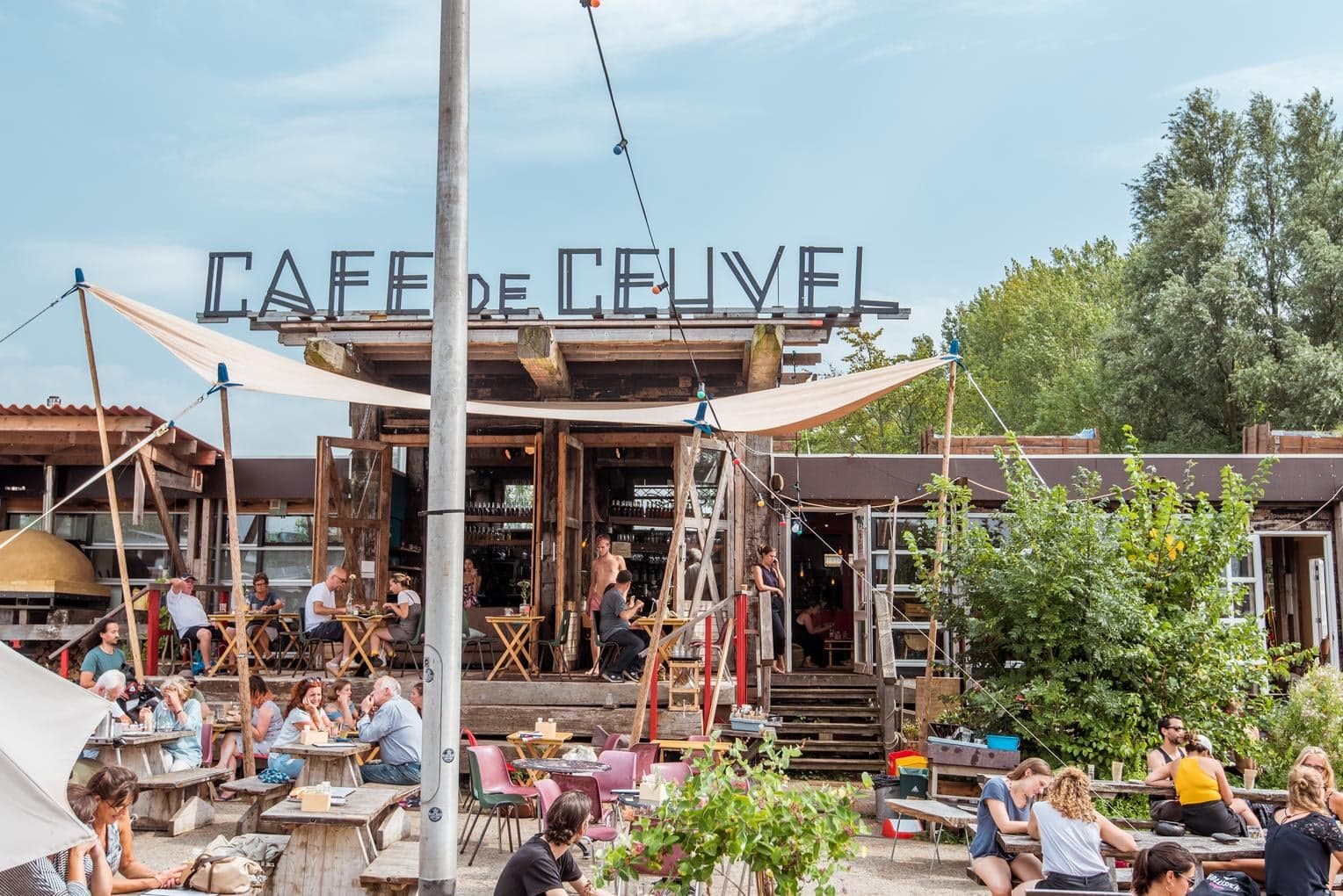 Café de Ceuvel terrace