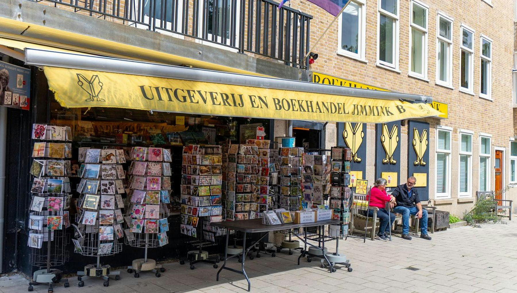 Boekhandel Jimmink, book store Rivierenbuurt, exterior