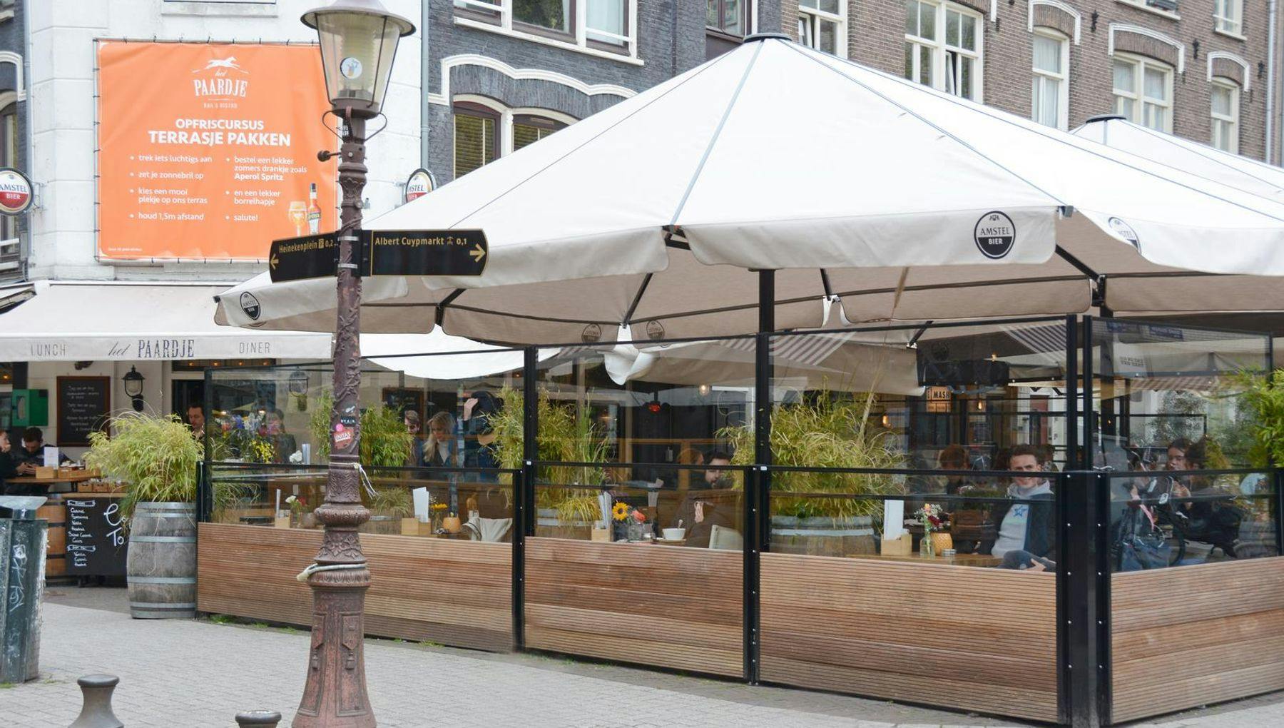 Café Het Paardje terrace in Amsterdam De Pijp