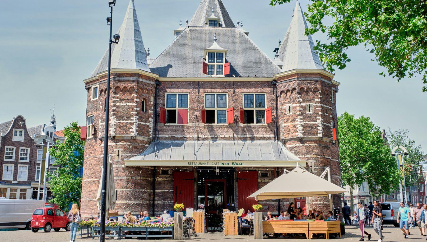 In De Waag café-restaurant exterior and terrace