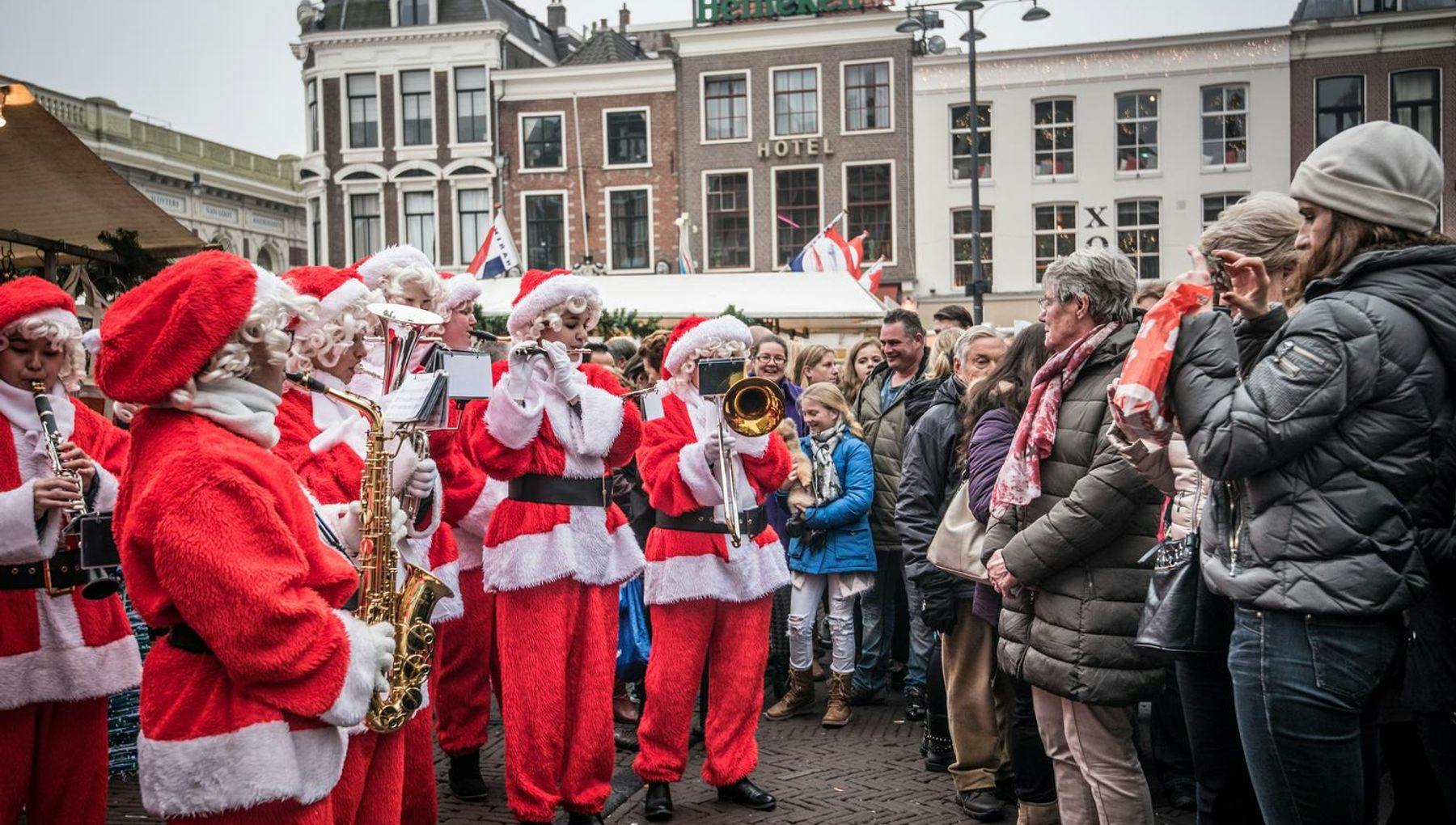 Orchestra of Santa's at Chrismas Market Haarlem 2016