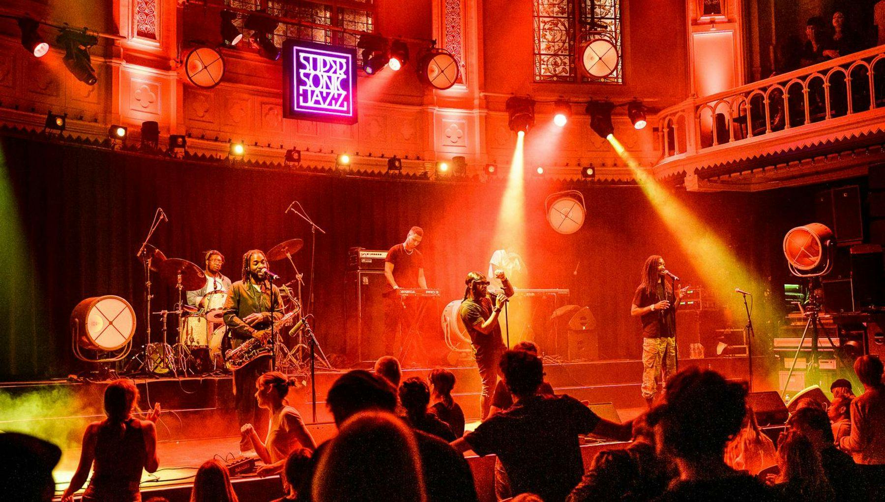 Arists on stage at Super Sonic Jazz Festival 2021 in Paradiso. Steam Down.