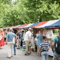 Pure Markt market stalls