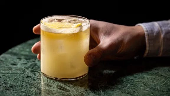 Cocktail at Pulitzer's Bar