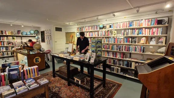 Interior of Evenaar travel bookstore
