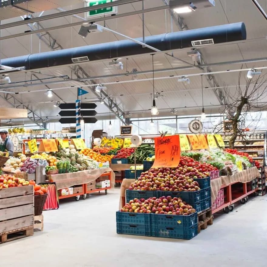 Fruits and vegetables section of the Landmarkt in Schellingwoude.