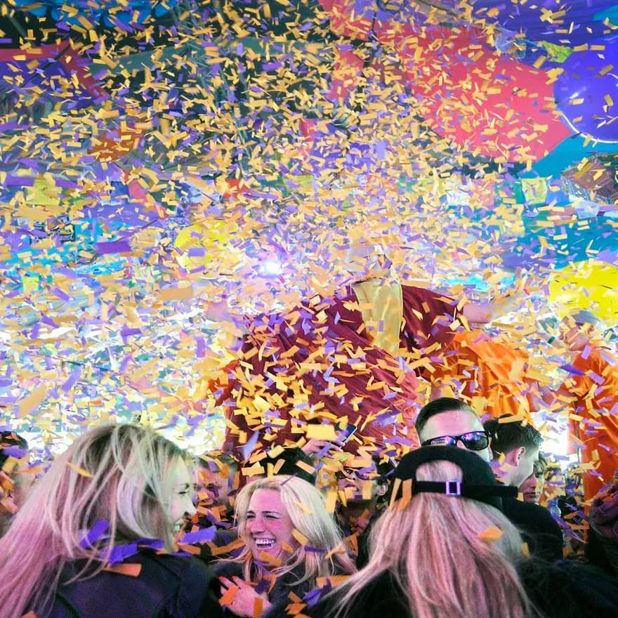 Koningsdag or King's Day is a national holiday in the Kingdom of the Netherlands. Celebrated on 27 April, the date marks the birth of King Willem-Alexander.
Celebrations: Partying, wearing orange costumes, concerts, and traditional local gatherings.