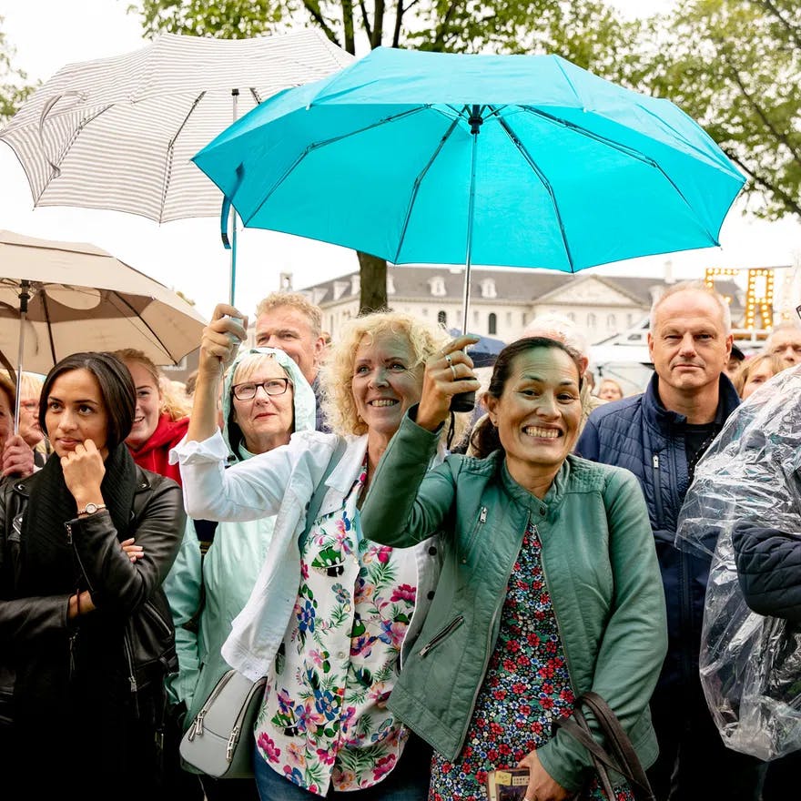 People at the Uitmarkt zondag festival