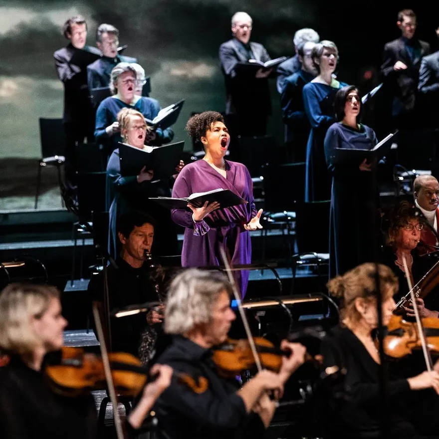 Dutch National Opera & Ballet singers Le Petite Messe Solennelle