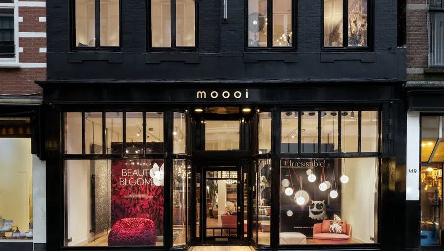 Moooi shop exterior