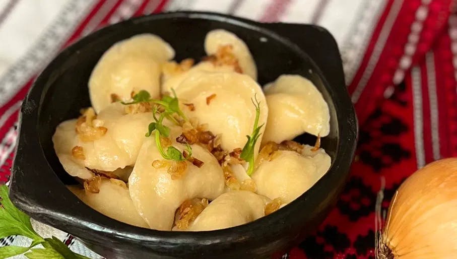 Borscht restaurant dumplings pirogi
